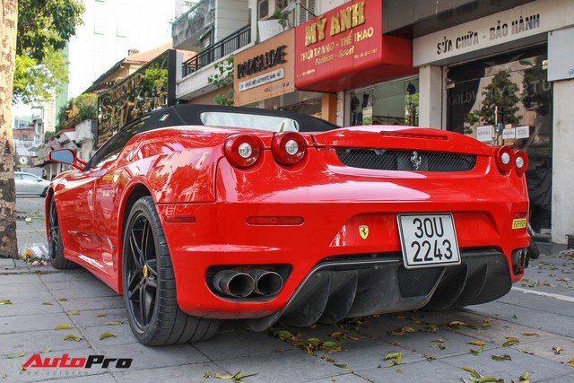 Siêu xe Ferrari F430 Spider vang bóng một thời tái xuất tại Hà Nội - Ảnh 18.