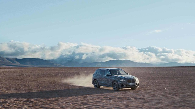BMW hé lộ X5 2019, hứa hẹn cải thiện khả năng off-road - Ảnh 2.