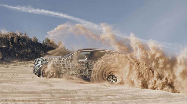 BMW hé lộ X5 2019, hứa hẹn cải thiện khả năng off-road