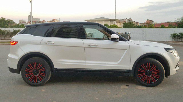 Dân chơi Việt chi trên trăm triệu đồng để độ đồ Land Rover xịn cho xe Trung Quốc Zotye Z8