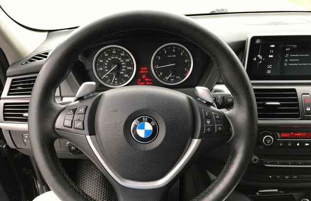 BMW X6 2008 hiếm hoi qua một đời chủ, độ nhiều đồ được chào bán hơn 800 triệu đồng - Ảnh 9.