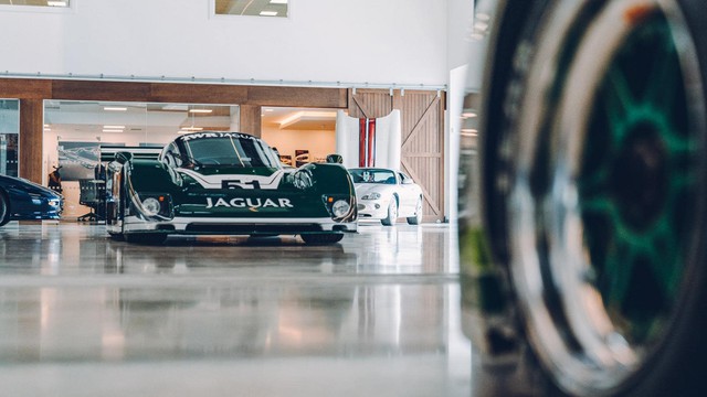 Đây là kho tàng xe cổ bí mật của Jaguar Land Rover - Ảnh 6.
