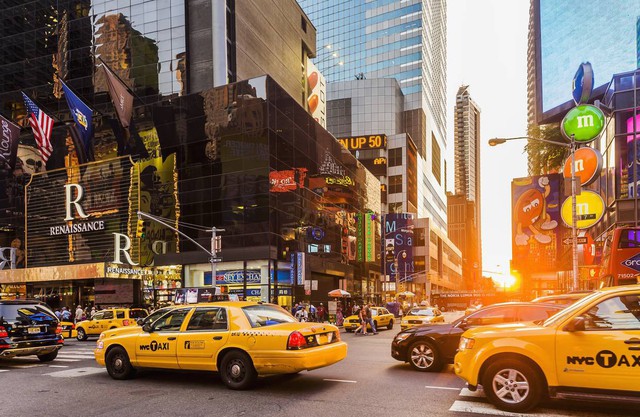 Tài xế taxi tại New York bế tắc, tự tử hàng loạt vì Uber bùng nổ - Ảnh 2.