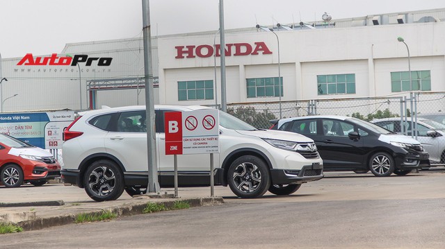 Hết xe giá rẻ, giá xe nhập trung bình tại Việt Nam đang tăng 120 triệu đồng