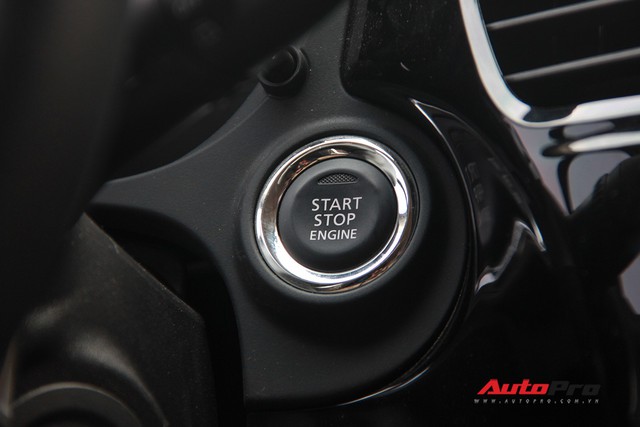 Đánh giá Mitsubishi Outlander: Xe lắp ráp mang chất lượng xe nhập khẩu - Ảnh 17.