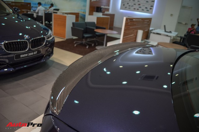 Khám phá BMW 320i độ gói M Performance chính hãng trị giá hơn 400 triệu đồng - Ảnh 9.