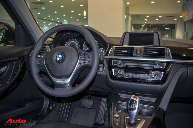 Khám phá BMW 320i độ gói M Performance chính hãng trị giá hơn 400 triệu đồng - Ảnh 11.