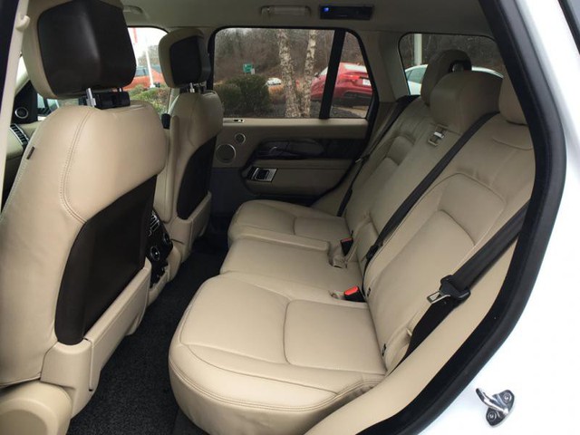 Range Rover HSE 2018 đầu tiên về Việt Nam, giá hơn 8 tỷ đồng - Ảnh 6. Range Rover HSE 2018 đầu tiên về Việt Nam, giá hơn 8 tỷ đồng - Ảnh 6.