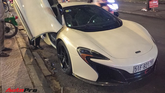 McLaren 650S Spider cũ của ông chủ cafe Trung Nguyên sang tay đại gia mới