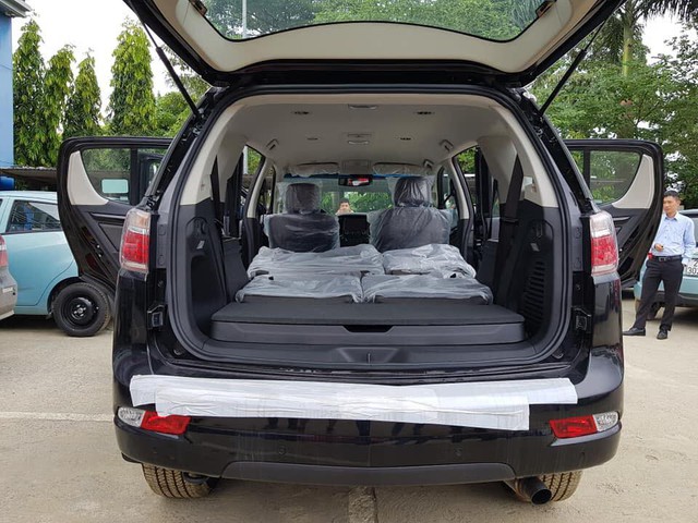 Đối thủ khan hàng, Chevrolet Trailblazer ồ ạt về đại lý toàn quốc, giảm giá 80 triệu đồng - Ảnh 7. Đối thủ khan hàng, Chevrolet Trailblazer ồ ạt về đại lý toàn quốc, giảm giá 80 triệu đồng - Ảnh 7.