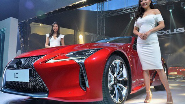 Trong 3 tháng gần nhất, Lexus chỉ tiêu thụ vỏn vẹn 3 ô tô tại Việt Nam