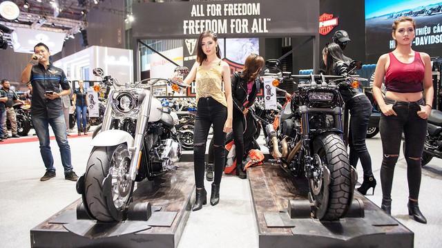 Không có triển lãm xe máy Việt Nam, Ducati và Harley-Davidson lần đầu đứng chung sân chơi tại Hà Nội