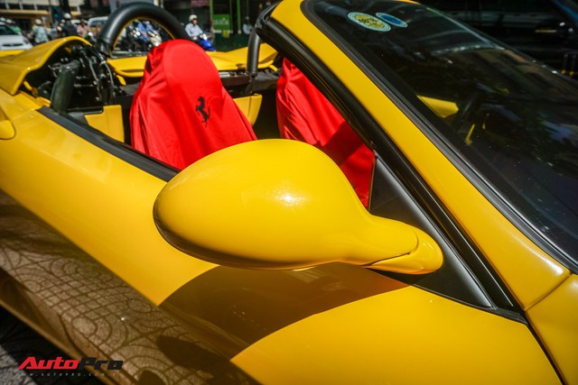 Hàng hiếm Ferrari F360 Spider “hồi sinh” dưới bàn tay dân chơi siêu xe Sài Gòn - Ảnh 2. Hàng hiếm Ferrari F360 Spider “hồi sinh” dưới bàn tay dân chơi siêu xe Sài Gòn - Ảnh 2.