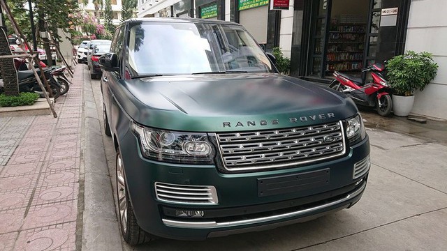 Range Rover SVAutobiography màu siêu độc về tay đại gia Hải Phòng