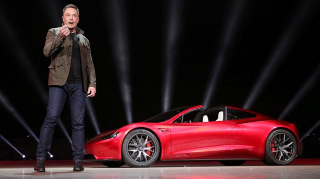 Siêu xe Tesla Roadster sử dụng động cơ đẩy của tên lửa SpaceX