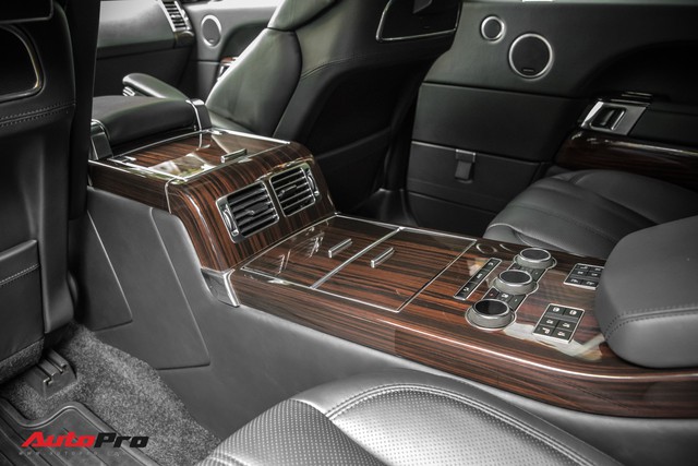 Dương Kon bán Range Rover độ khủng, sắp mua Lamborghini Urus? - Ảnh 15. Dương Kon bán Range Rover độ khủng, sắp mua Lamborghini Urus? - Ảnh 15.