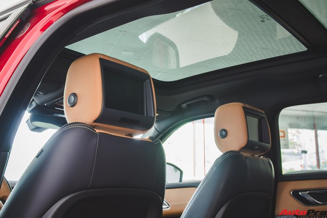 Soi kĩ Range Rover Velar màu đỏ đầu tiên của Việt Nam - Ảnh 20. Soi kĩ Range Rover Velar màu đỏ đầu tiên của Việt Nam - Ảnh 20.