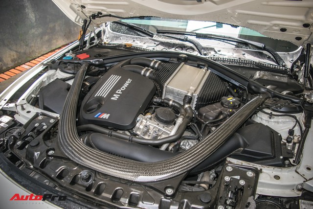 Đại gia sở hữu những siêu xe hàng độc độ gói carbon chất chơi cho BMW M3 - Ảnh 17.