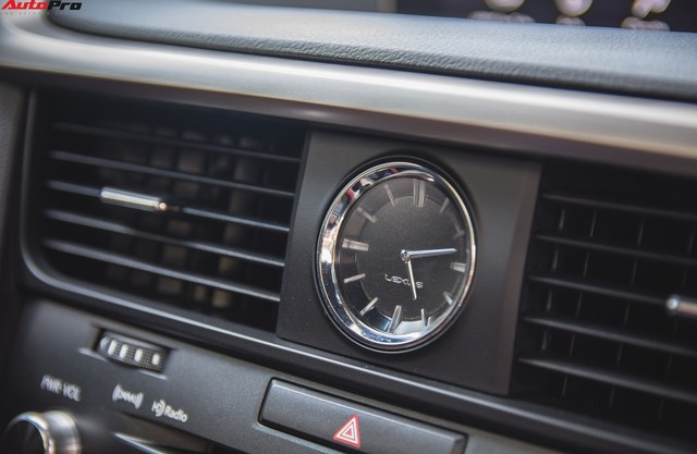 Sau 22.000 km, xe sang Lexus RX350 F-Sport giữ giá như thế nào? - Ảnh 17.