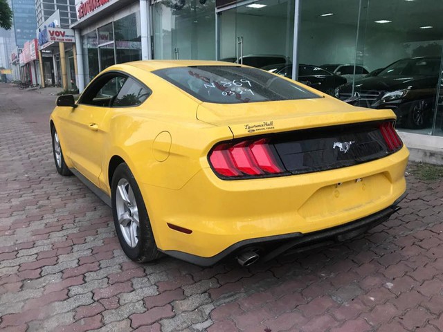 Ngựa hoang Ford Mustang 2018 tiếp tục về Việt Nam - Ảnh 4.