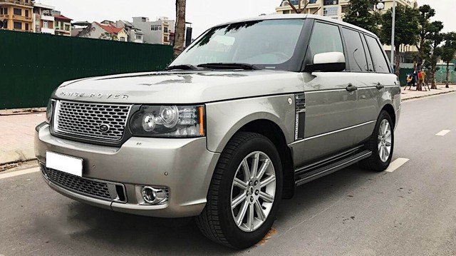 Range Rover Supercharged có giá chưa tới 2 tỷ đồng sau 4 vạn km
