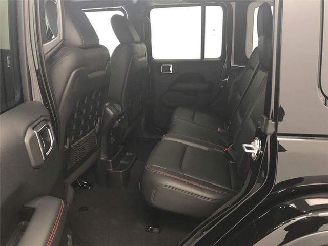 Hàng khủng Jeep Wrangler Rubicon 2018 về Việt Nam, khách có thể biến đổi xe tuỳ ý nhờ mui tặng kèm - Ảnh 5.
