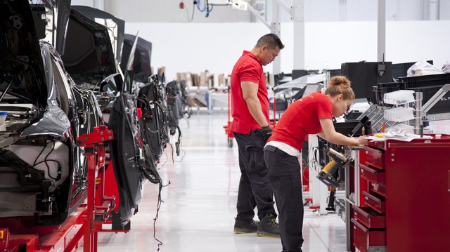 Nhân viên Tesla phản pháo: Chỉ làm sáng tỏ sự thối rữa của Tesla, không hề phá hoại