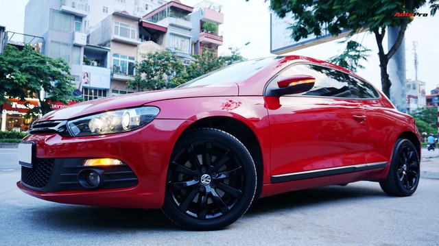 Sau 7 năm, xe Đức Volkswagen Scirocco bán lại ngang Toyota Vios mới cứng