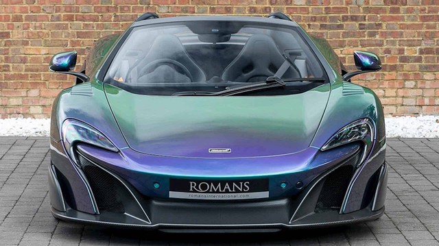 Lớp sơn trên chiếc siêu xe McLaren này còn đắt hơn cả xe Honda