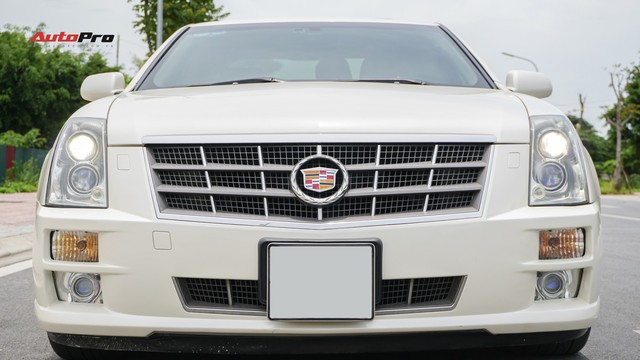 Cadillac STS - xe sang Mỹ 10 năm tuổi bán giá dưới 900 triệu đồng tại Hà Nội - Ảnh 2.