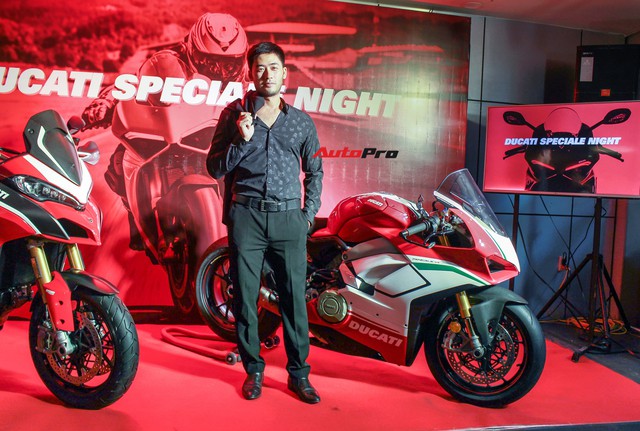 (4h) Chi tiết Ducati Panigale V4 Speciale giá ngang xe ô tô Mercedes-Benz của Biker Việt - Ảnh 3.
