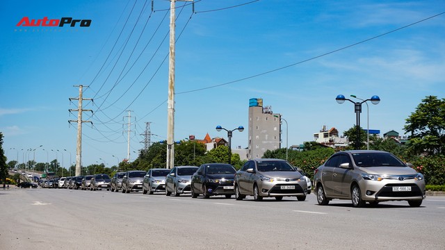 Gần 100 xe Toyota Vios diễu hành mừng sinh nhật lần đầu tiên tại Hà Nội - Ảnh 16.