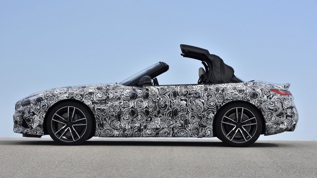BMW lần đầu tiên hé lộ Z4 hoàn toàn mới - Ảnh 4. BMW lần đầu tiên hé lộ Z4 hoàn toàn mới - Ảnh 4.