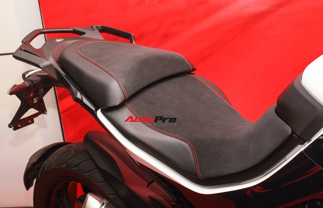 Ducati Multistrada 1260 Pikes Peak - Adventure cao cấp cho dân chơi Việt - Ảnh 19.