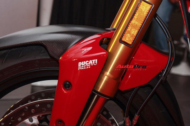 Ducati Multistrada 1260 Pikes Peak - Adventure cao cấp cho dân chơi Việt - Ảnh 11.