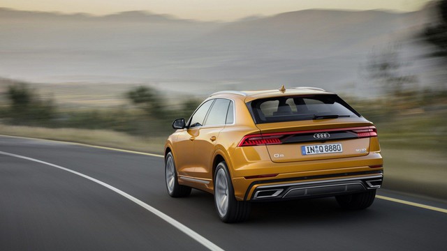 SUV chủ lực Audi Q8 lộ ảnh nóng ngay trước giờ ra mắt - Ảnh 5. SUV chủ lực Audi Q8 lộ ảnh nóng ngay trước giờ ra mắt - Ảnh 5.