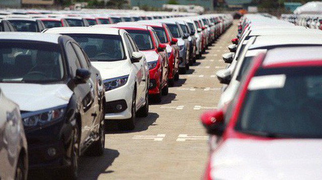 Giảm giá - món khai vị trước khai tiệc ô tô nhập khẩu