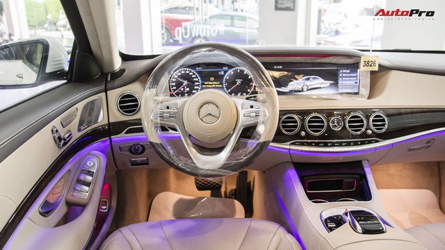 Khám phá Mercedes-Benz S 450 L 2018 tại đại lý trước ngày chính thức ra mắt khách Việt - Ảnh 2.