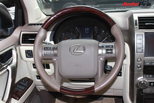 Lexus GX460 2015 lăn bánh 25.000km được chào bán lại giá 3,8 tỷ đồng - Ảnh 16. Lexus GX460 2015 lăn bánh 25.000km được chào bán lại giá 3,8 tỷ đồng - Ảnh 16.