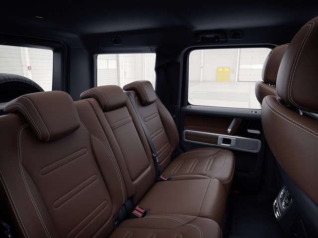 Mercedes-Benz G-Class 2019: thiết kế hiền, nội thất sang nhưng có khả năng off-road đáng nể - Ảnh 3.