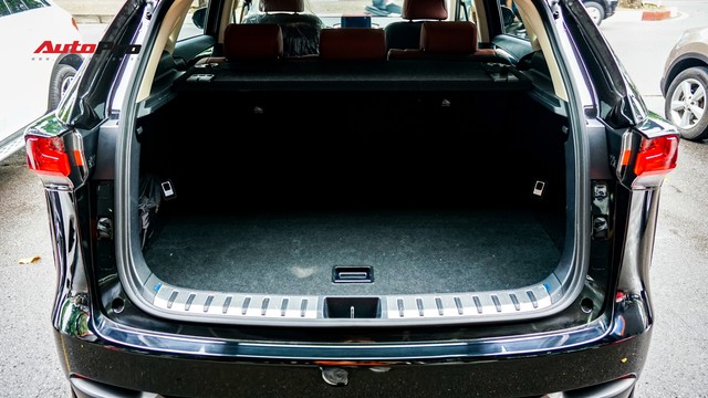 Chạy 3 năm, Lexus NX300h Hybrid vẫn giữ được diện mạo như mới  - Ảnh 7.