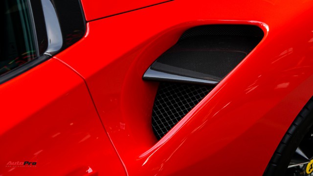Ferrari 488 Spider kí gửi tại showroom xe cũ Hà Nội với giá ngang Mercedes-Maybach S500 - Ảnh 7.