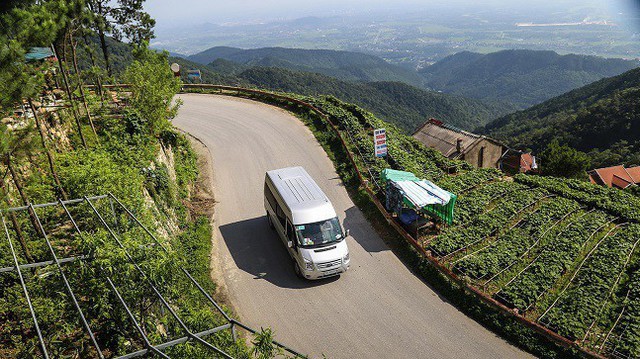 Những lái xe gạo cội đánh giá toàn diện ưu/nhược của Ford Transit