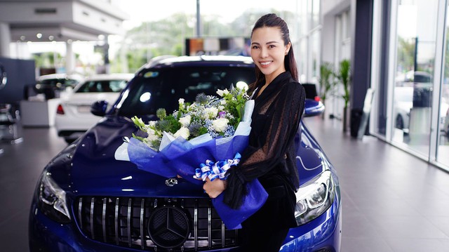 Á hậu Trà Giang mua Mercedes-Benz GLC 200 bản độ chính hãng phong cách AMG