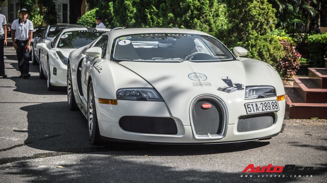 Bugatti Veyron sẽ trở lại hành trình xuyên Việt sau khi bảo dưỡng với chi phí hàng tỷ đồng