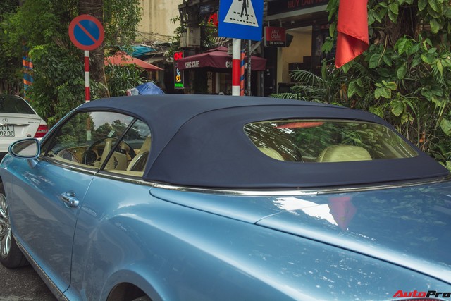 Bắt gặp hàng hiếm Bentley Continental GTC tại Hà Nội - Ảnh 12.