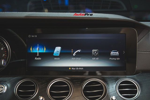Xe Mercedes-Benz lần đầu tiên có thể dẫn đường bằng tiếng Việt - Ảnh 11. Xe Mercedes-Benz lần đầu tiên có thể dẫn đường bằng tiếng Việt - Ảnh 11.