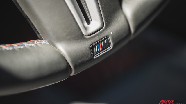 BMW 320i F30 độ kiểu M3 và lên vành hàng hiệu bán lại giá chưa đến 1 tỷ đồng - Ảnh 10.