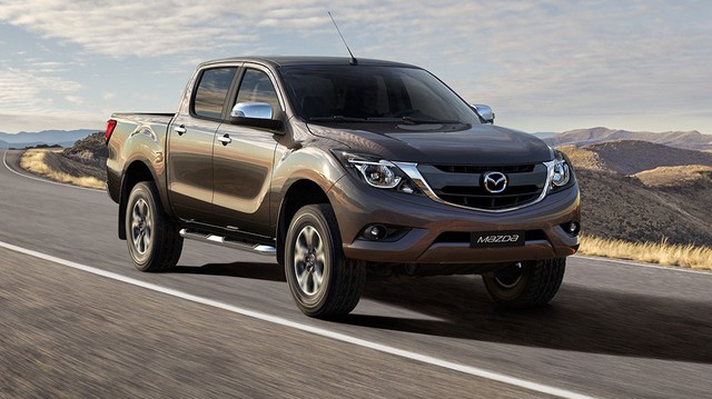 Mazda BT-50 mới đã về Việt Nam: Thêm tính năng, thay giá bán