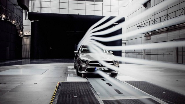 Xe cản gió ít nhất thế giới sắp ra mắt: Mercedes-Benz A-Class sedan - Ảnh 1.